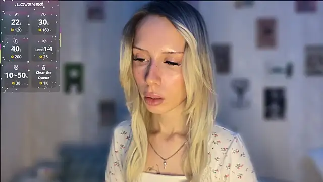 Snapshot of DellaCampbell chatting on February 2026 03:05:02 PM DellaCampbell online show from February 2026 03:05:02 PM