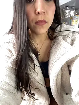 Mayka sex online show from February 2026 03:41:02 PM