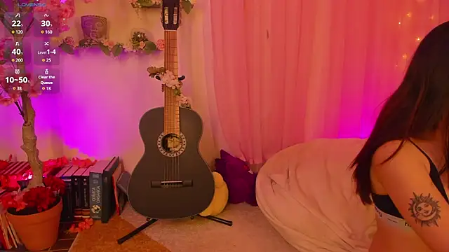 Snapshot of MaJo_Prettty chatting on February 2026 10:55:01 PM MaJo Prettty online show from February 2026 10:55:01 PM