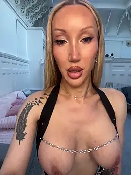 Allana29 online show from April 2026 05:52:02 PM
