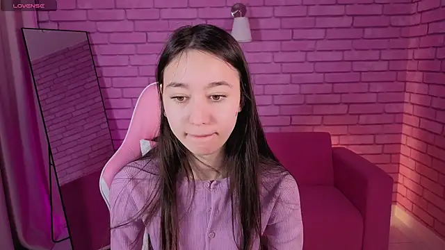 Nicole Brownie online show from March 2026 12:37:02 AM