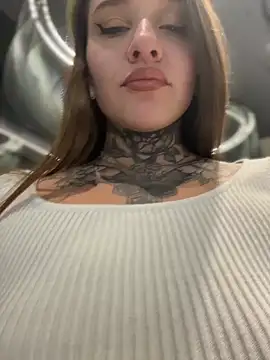 Snapshot of KishaMur chatting on February 2026 03:55:02 AM KishaMur online show from February 2026 03:55:02 AM