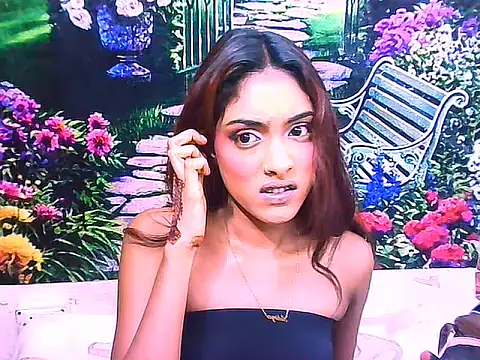 Snapshot of IndianPretty14u2Luv chatting on March 2026 07:30:01 PM IndianPretty14u2Luv online show from March 2026 07:30:01 PM