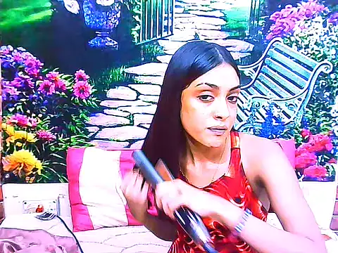 Snapshot of IndianPretty14u2Luv chatting on April 2026 09:39:33 PM IndianPretty14u2Luv online show from April 2026 09:39:33 PM