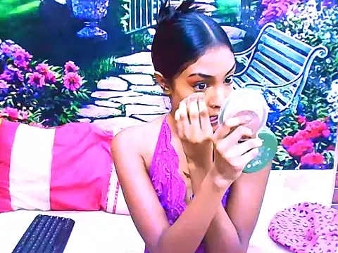 Snapshot of IndianPretty14u2Luv chatting on April 2026 07:07:02 PM IndianPretty14u2Luv online show from April 2026 07:07:02 PM