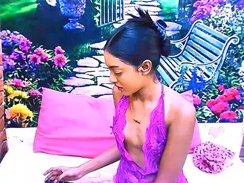 Snapshot of IndianPretty14u2Luv chatting on April 2026 07:58:01 PM IndianPretty14u2Luv online show from April 2026 07:58:01 PM