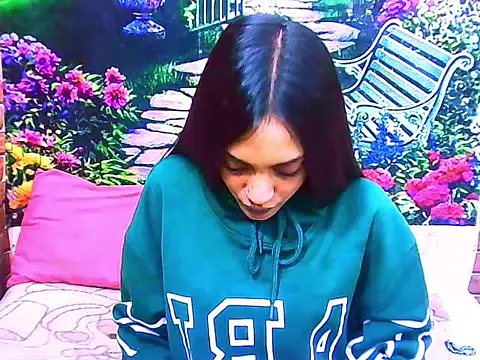 Snapshot of IndianPretty14u2Luv chatting on April 2026 05:11:01 AM IndianPretty14u2Luv online show from April 2026 05:11:01 AM
