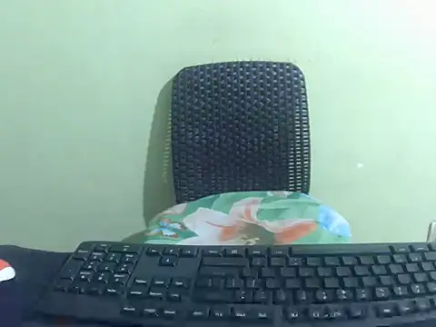 Snapshot of Sexy_asian4u chatting on February 2026 04:17:01 PM Sexy asian4u online show from February 2026 04:17:01 PM