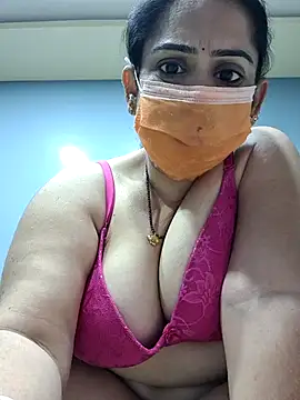 Snapshot of diyam4002 chatting on February 2026 09:30:02 AM diyam4002 online show from February 2026 09:30:02 AM