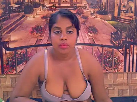 Snapshot of IndianDiva27 chatting on February 2026 06:00:02 AM IndianDiva27 online show from February 2026 06:00:02 AM