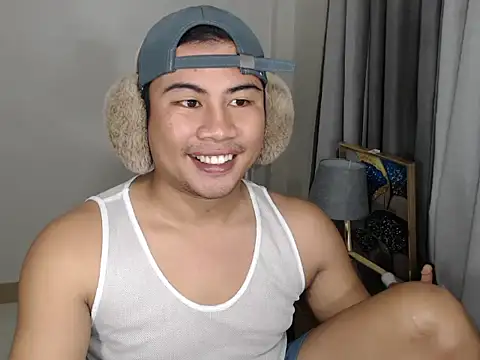 Snapshot of beraldick chatting on March 2026 10:05:02 PM beraldick online show from March 2026 10:05:02 PM