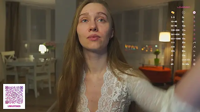 Snapshot of SharaNewbern chatting on February 2026 02:26:02 PM SharaNewbern online show from February 2026 02:26:02 PM