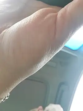 Sunflower0025 online show from March 2026 06:01:01 PM