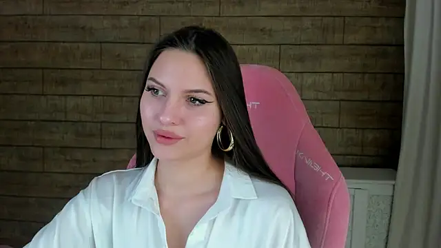 AliceVersal online show from April 2026 04:24:02 AM