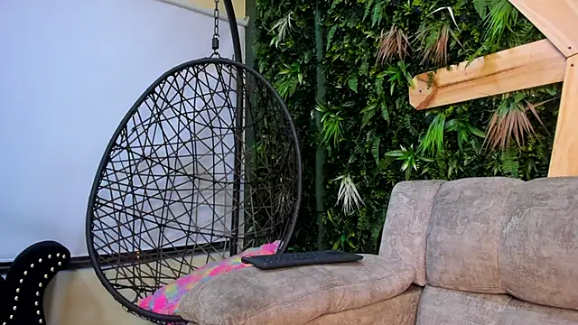 Snapshot of Katana_Rose chatting on March 2026 05:08:02 AM Katana Rose online show from March 2026 05:08:02 AM