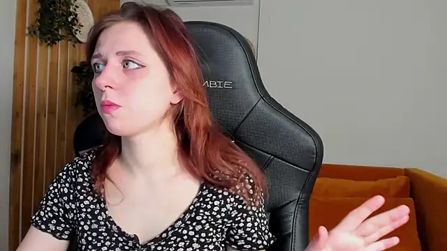 FreyaVey online show from February 2026 05:23:02 AM