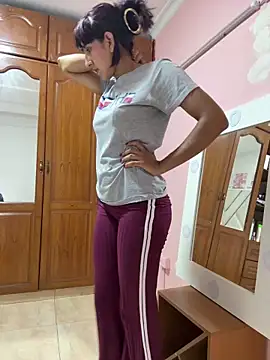 Snapshot of Violet_rousse7 chatting on May 2026 03:13:01 AM Violet rousse7 online show from May 2026 03:13:01 AM