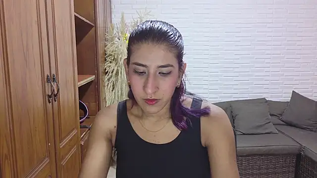 Snapshot of Violet_rousse7 chatting on June 2026 04:26:02 AM Violet rousse7 online show from June 2026 04:26:02 AM
