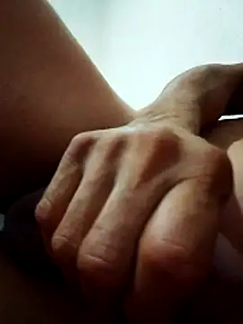 dilduarte26 online show from February 2026 10:25:01 AM