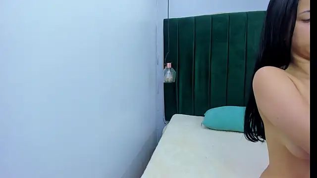 Ema-Horny online show from March 2026 01:40:02 PM