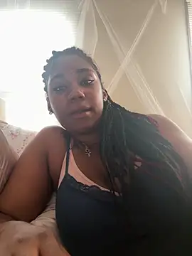 Snapshot of Ebonythroat777 chatting on May 2026 12:19:02 AM Ebonythroat777 online show from May 2026 12:19:02 AM