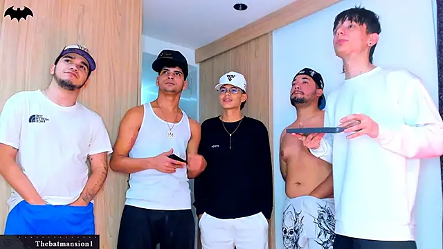 TheBatMansion online show from March 2026 03:01:02 AM