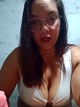 kuramaqueen online show from March 2026 02:40:02 AM