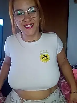 Snapshot of kuramaqueen chatting on July 2026 03:37:02 PM kuramaqueen online show from July 2026 03:37:02 PM
