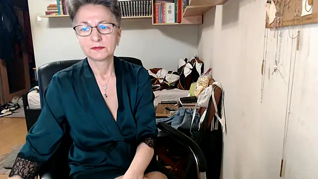 katemodel online show from October 2025 05:14:01 AM