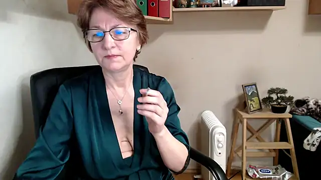 katemodel online show from February 2026 07:51:02 AM