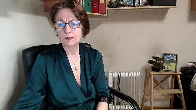 Snapshot of katemodel chatting on May 2026 07:06:01 AM katemodel online show from May 2026 07:06:01 AM