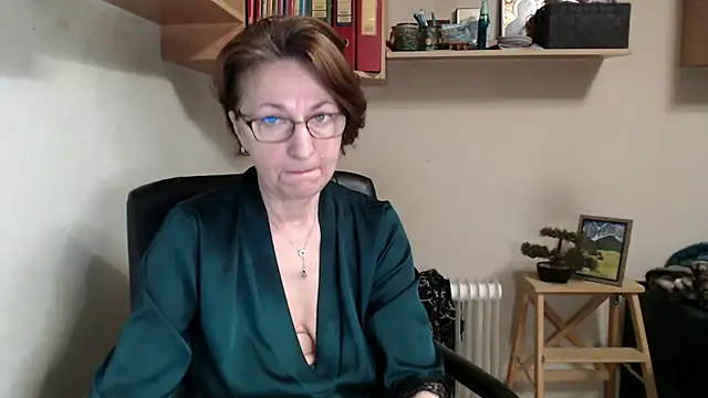 Snapshot of katemodel chatting on May 2026 06:54:02 AM katemodel online show from May 2026 06:54:02 AM