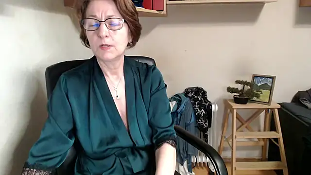 Snapshot of katemodel chatting on June 2026 09:44:02 AM katemodel online show from June 2026 09:44:02 AM