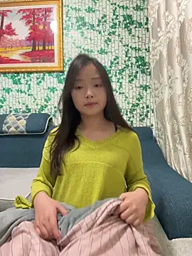 BIGBABYYEYE online show from March 2026 01:48:02 PM