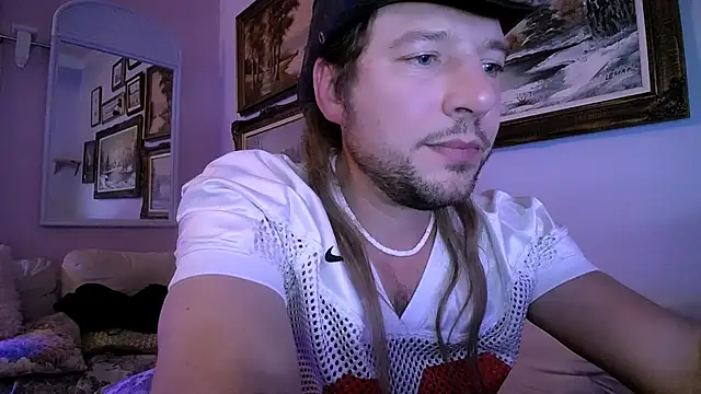 Snapshot of BobbyNSadie chatting on February 2026 06:22:01 AM BobbyNSadie online show from February 2026 06:22:01 AM