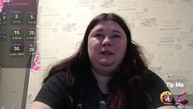 Snapshot of Elina-Bondi chatting on May 2026 08:40:02 PM Elina-Bondi online show from May 2026 08:40:02 PM