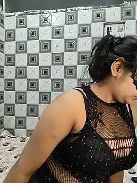 Snapshot of Monika089 chatting on August 2026 07:13:01 AM Monika089 online show from August 2026 07:13:01 AM