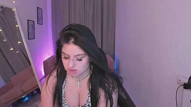 Walterra White online show from February 2026 03:12:01 PM