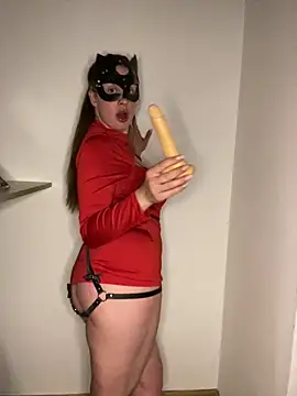Snapshot of Mishelxxx2 chatting on May 2026 08:37:01 PM Mishelxxx2 online show from May 2026 08:37:01 PM