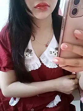 Snapshot of Moe-moex chatting on April 2026 10:08:02 PM Moe-moex online show from April 2026 10:08:02 PM