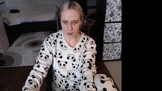 Snapshot of Your_guilty_pleasure1 chatting on February 2026 12:26:01 PM Your guilty pleasure1 online show from February 2026 12:26:01 PM