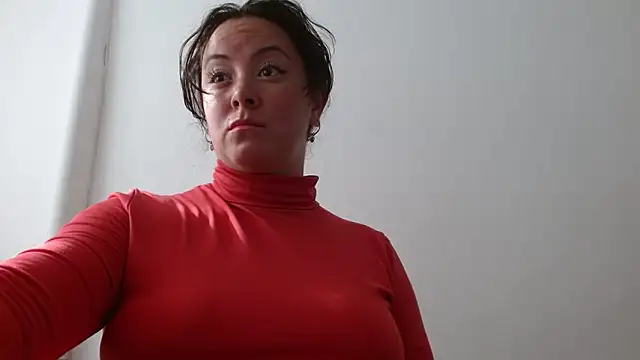 Snapshot of ElaMurray02 chatting on March 2026 01:07:02 PM ElaMurray02 online show from March 2026 01:07:02 PM