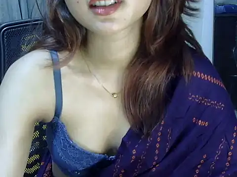 Snapshot of Maaya_khan chatting on April 2026 01:04:01 PM Maaya khan online show from April 2026 01:04:01 PM