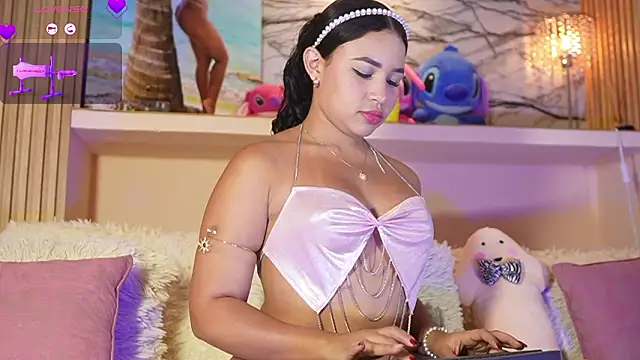 Adriana crof online show from February 2026 03:51:02 AM