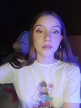 Snapshot of MimiSoftie chatting on March 2026 11:11:01 PM MimiSoftie online show from March 2026 11:11:01 PM