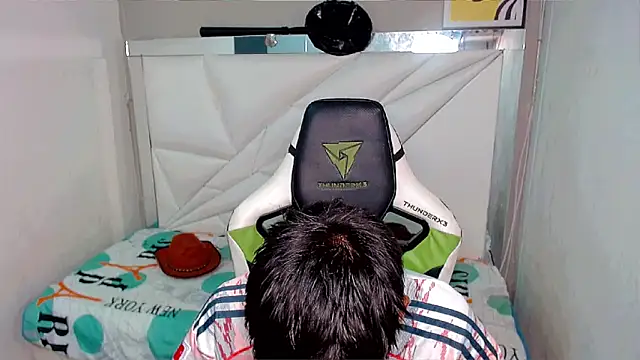 Liarr  online show from March 2026 08:04:02 PM