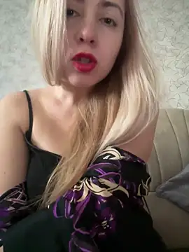 Snapshot of NikkiMis chatting on February 2026 08:22:01 AM NikkiMis online show from February 2026 08:22:01 AM