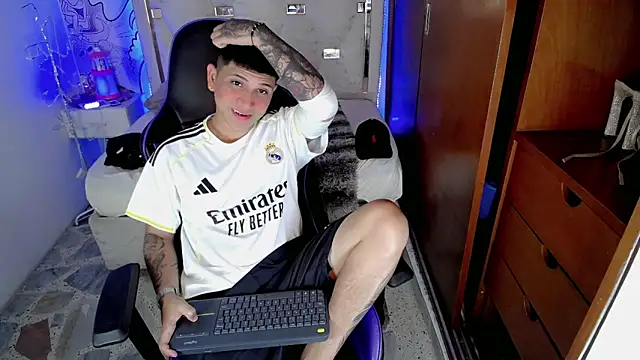 Black diamondd  online show from April 2026 04:47:02 PM