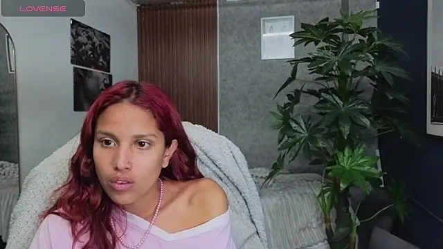 saphire  online show from April 2026 01:19:01 PM