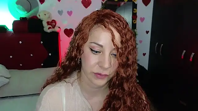 sara-smi online show from March 2026 07:39:01 PM